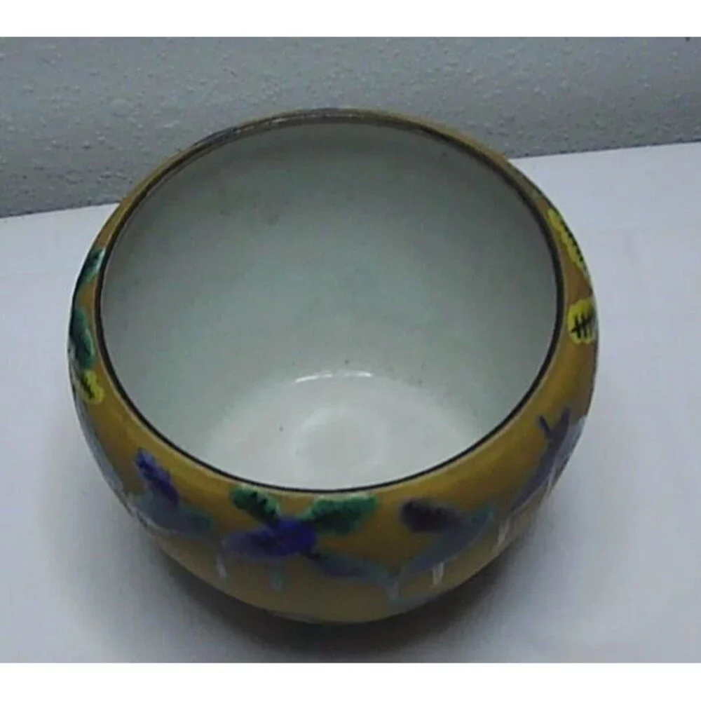 Antique Japanese Kutani Porcelain Vase – Meiji/Taisho Period, 1868-1926) Birds